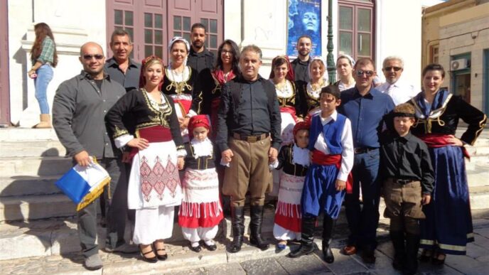 1001212_654559381253212_1340693808_n