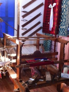 LAOGRAFIKO MOYSEIO OT8E) (Mobile)